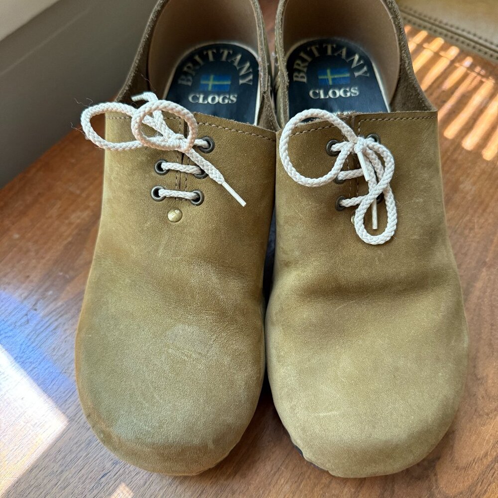 sven no. 6 clogs brittany cottage octoberfest fairy 42 suede tan bendy sole